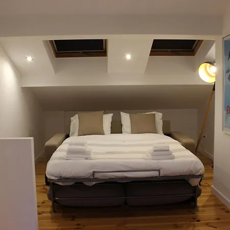 3 Bedroom Penthouse With A/c And Private Terrace * 리스본